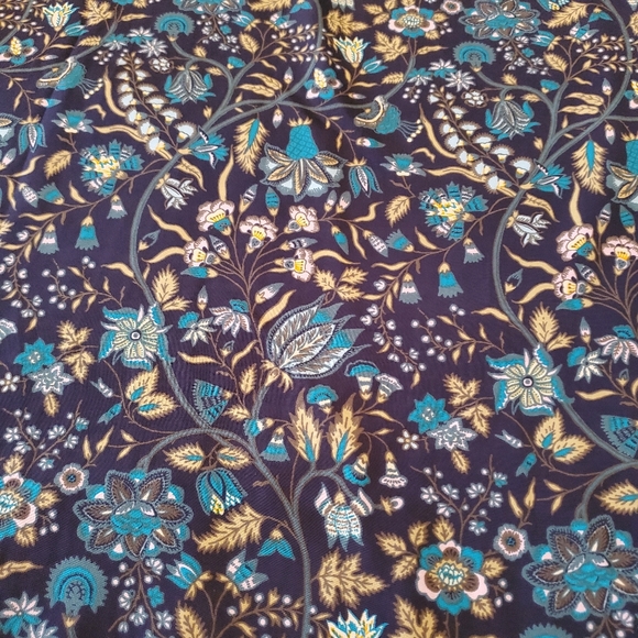 Selling Women's Floral Print Long Sleeved Blue Dress With Ruched Design - Picture 10 of 11